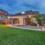 Rent 5 bedroom house in  GLEN WAVERLEY
 