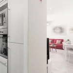 Rent 2 bedroom apartment in Lisbon