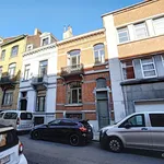 IXELLES - PRACHTIG HUIS MET 4 SLAAPKAMERS + TUIN