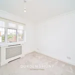 Rent 4 bedroom flat in Epping Forest