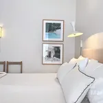 Appartement de 120 m² avec 4 chambre(s) en location à Cannes