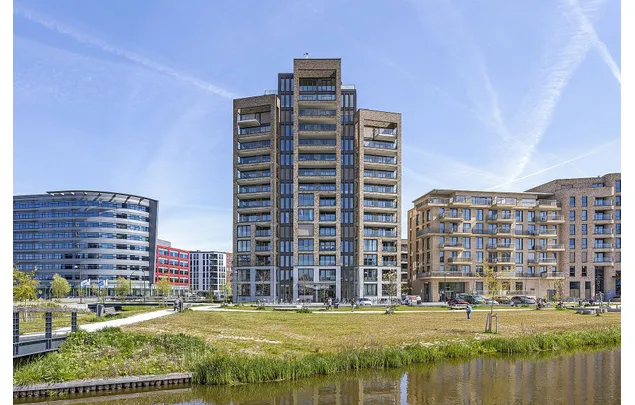 Huur 1 slaapkamer appartement van 117 m² in Diemen