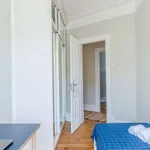 Rent a room in lisbon