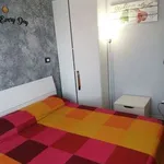 Affitto 5 camera appartamento di 55 m² in Bologna