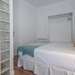 Rent 3 bedroom apartment of 57 m² in Madrid