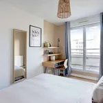 Rent a room in paris