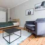 Rent 1 bedroom apartment of 35 m² in Berlin