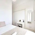 Rent a room in lisbon