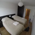 Miete 3 Schlafzimmer wohnung von 85 m² in Frankfurt am Main