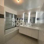 Rent 4 bedroom apartment of 89 m² in CHATOU