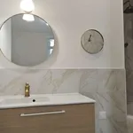 Rent 4 bedroom apartment of 80 m² in Marseille