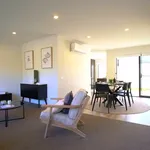 Rent 3 bedroom house in  Thornhill Park VIC 3335                        