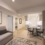 Rent 5 bedroom apartment of 60 m² in Barcelona