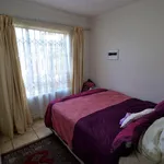 Rent 3 bedroom apartment of 96 m² in Gauteng