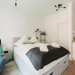 Rent 1 bedroom apartment of 21 m² in Düsseldorf