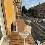 Rent 1 bedroom apartment of 60 m² in Padova