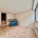 Rent 1 bedroom apartment of 25 m² in LYON 03