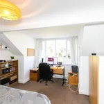 Rent 6 bedroom house in Leeds