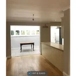 Rent 3 bedroom house in Basingstoke and Deane