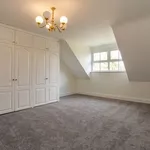 Flat to rent in Broomhall Road, Horsell, Woking GU21