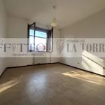 Rent 4 bedroom apartment of 90 m² in Rivarone