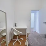 Rent 11 bedroom apartment in Lisbon