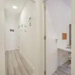 Rent 6 bedroom apartment in Lisbon