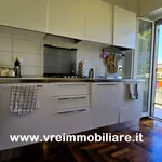 Rent 3 bedroom apartment of 100 m² in Roma