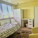 Rent 4 bedroom flat in East Of England