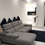 Rent 2 bedroom apartment of 75 m² in Napoli