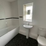 Rent 2 bedroom flat in North West England