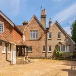 Rent 5 bedroom house in South East England