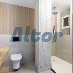 Rent 3 bedroom apartment of 200 m² in Madrid