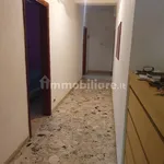 Affitto 3 camera appartamento di 100 m² in Reggio Calabria