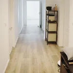 Miete 4 Schlafzimmer wohnung von 122 m² in Ahrensfelde