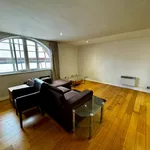 Rent 2 bedroom flat in Leeds