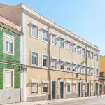 Rent 1 bedroom apartment of 50 m² in Lisbon