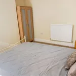 Rent 2 bedroom house in Wales