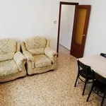 Rent a room of 90 m² in Valencia