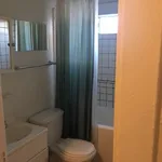 Rent 1 bedroom apartment in East Hollywood