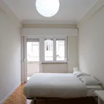 Rent 6 bedroom apartment in Lisbon