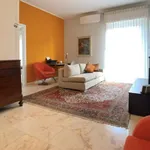 VIA FOGAGNOLO, Milan - Amsterdam Apartments for Rent