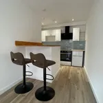 Rent 2 bedroom flat in Leicester