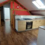 Appartement de 90 m² avec 2 chambre(s) en location à Labry