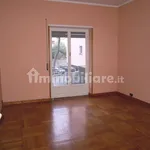 Rent 3 bedroom apartment of 87 m² in Genoa