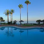 Rent 2 bedroom apartment of 128 m² in Estepona