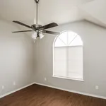 Rent 3 bedroom house in Dallas