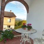 Single-family detached house 65 m², excellent condition, Centro, Urbino