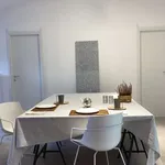 Rent a room of 280 m² in milan