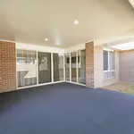 Rent 5 bedroom house in Middle Ridge